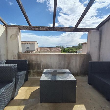 Chambres A Vacquieres Exterior photo
