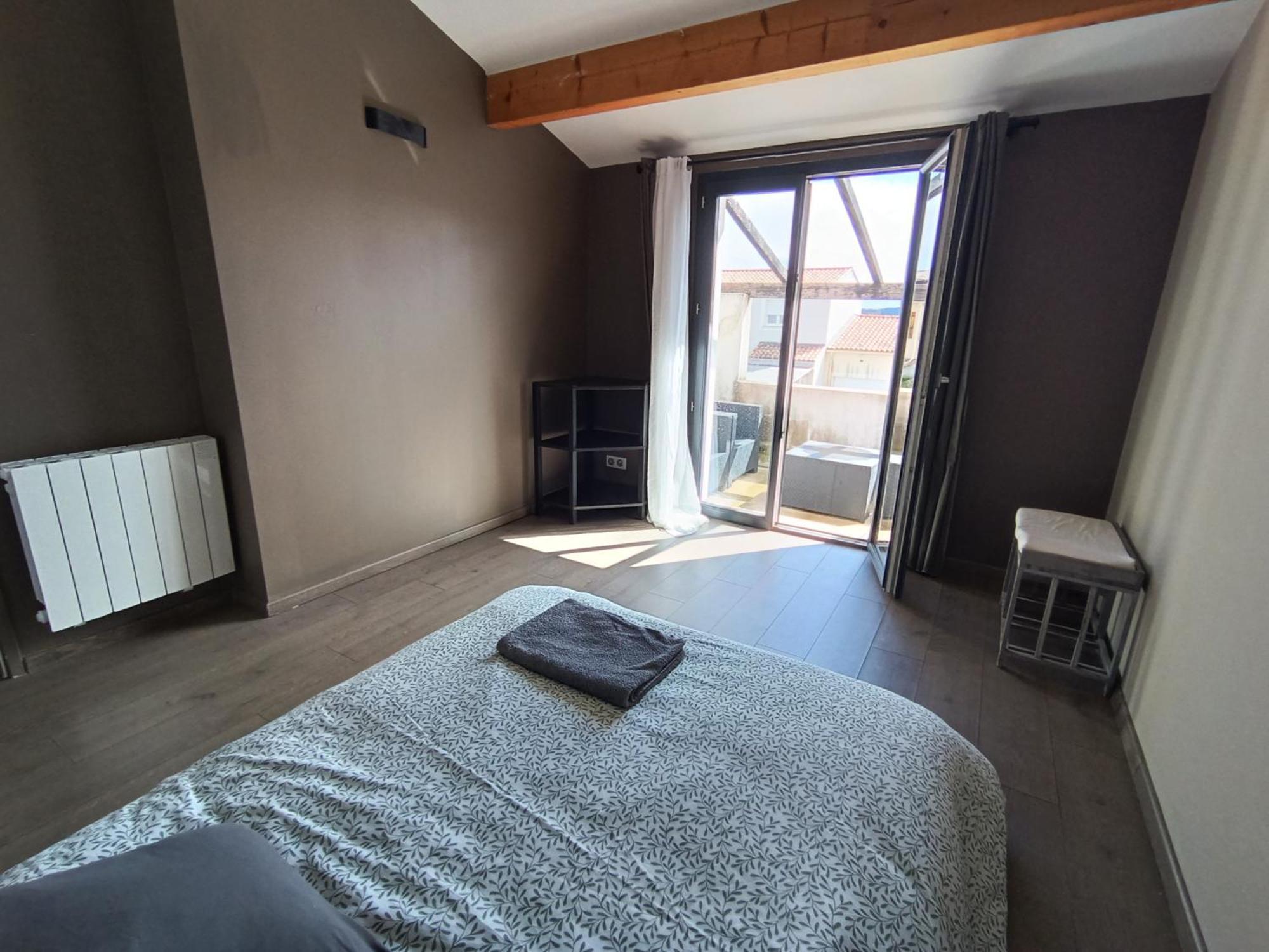 Chambres A Vacquieres Exterior photo